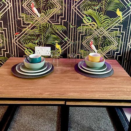 Vibrant & Modern Studio Apartment In 버밍엄 외부 사진